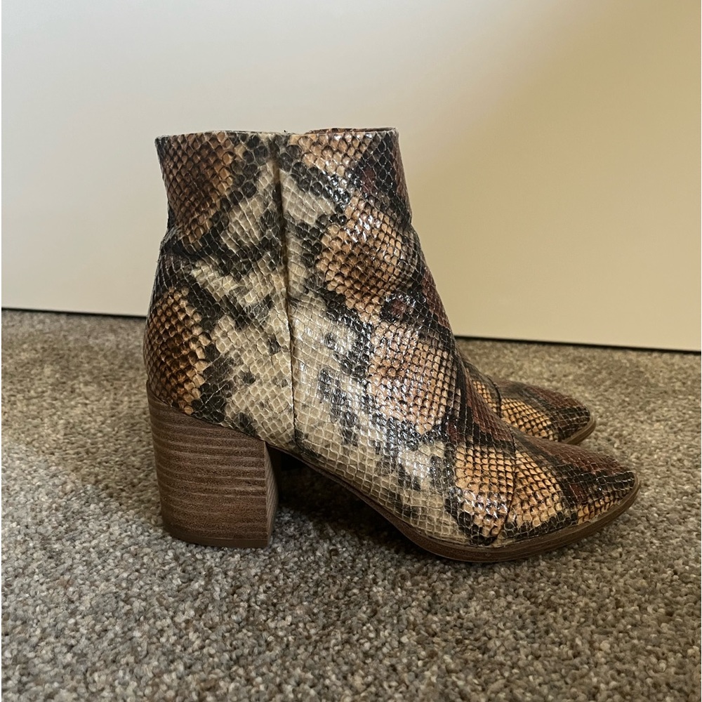 Report Footwear Trixi Ankle Boot - Picture 3 of 6